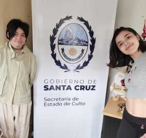 Peregrinación:  la juventud sostiene la tradición de viva en Güer Aike