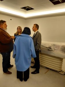 Autoridades Provinciales visitaron la nueva área de tomografía del Hospital de Río Turbio