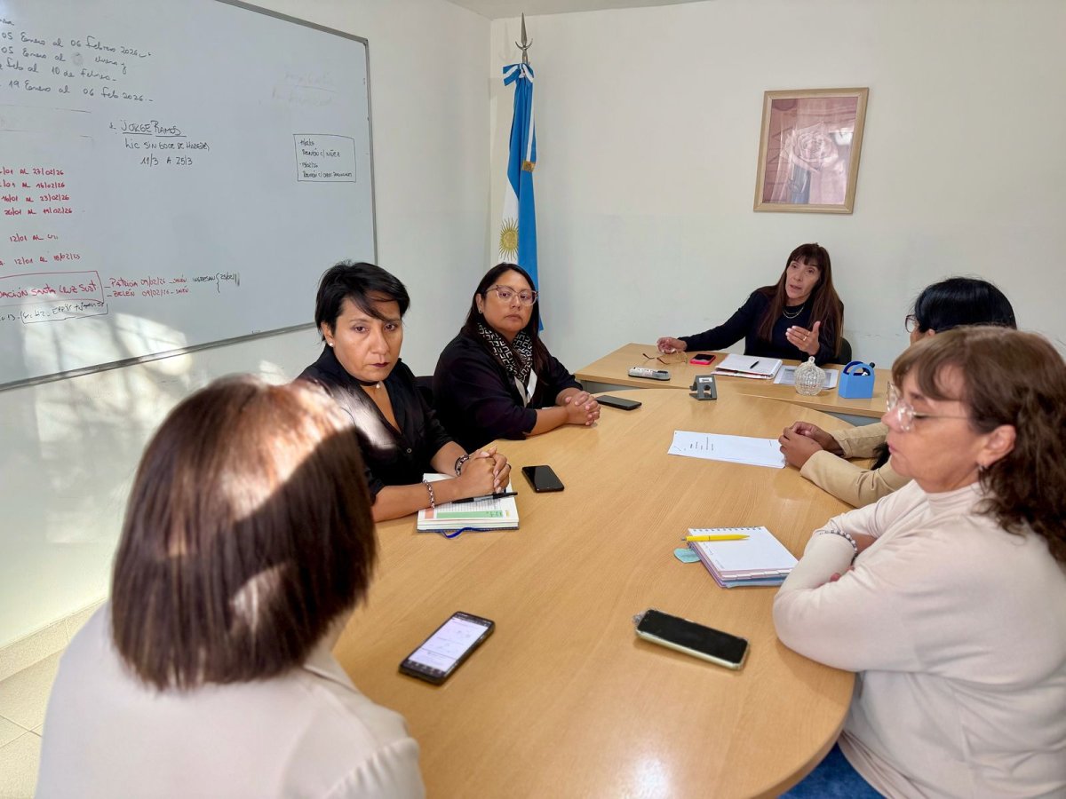 Educación potencia el trabajo articulado para el acompañamiento integral de  estudiantes