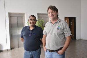 Trabajadores de Servicios Públicos se capacitan en sistemas de válvulas y control hidráulico