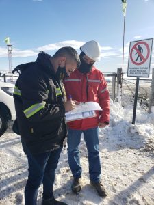 El Gobierno de Santa Cruz sumó tres motoniveladoras para ampliar la capacidad operativa del mantenimiento de las rutas