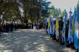 El Gobierno Provincial participó del acto por el 143° Aniversario del Lago Argentino