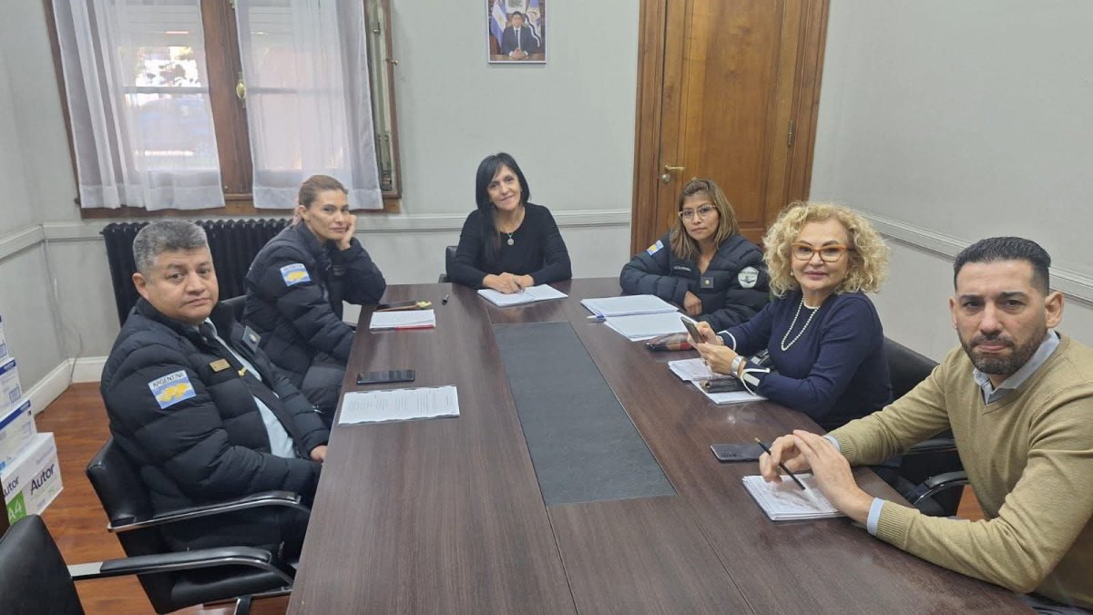 Reinserción social en Santa Cruz: acciones para acompañar a personas que recuperan la libertad