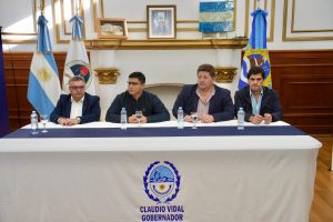 Garay: “Detrás de cada terreno hay una familia empezando su hogar”
