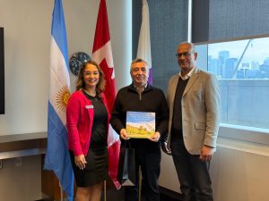 Claudio Vidal encabeza una misión en Canadá para fortalecer el desarrollo energético y la creación de empleo en Santa Cruz
