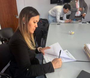 Servicios Públicos trabaja en la iluminación de la calle 22 de Río Gallegos