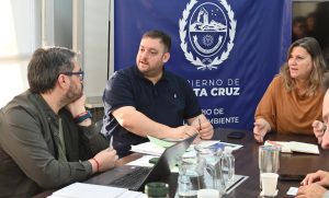Ross encabezó una reunión de trabajo con directivos del Hospital Regional Río Gallegos