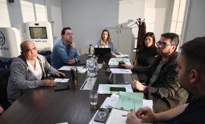 Ross encabezó una reunión de trabajo con directivos del Hospital Regional Río Gallegos