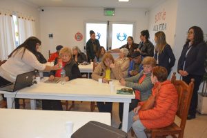“Mayores Conectados” acercó herramientas digitales a los adultos mayores