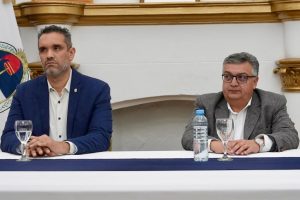 El Gobierno entregó títulos de propiedad a 23 familias de Río Gallegos