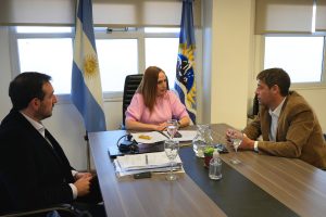 Ricci se reunió con autoridades de Puerto Deseado para avanzar en una agenda de desarrollo