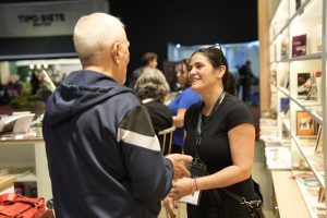 Literatura, música y poesía patagónica marcaron la jornada de Santa Cruz en la Feria del Libro