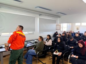 Santa Cruz fortalece la preparación para el combate de incendios forestales con la formación de brigadistas