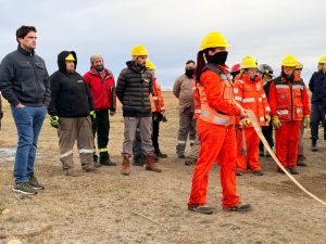 Santa Cruz fortalece la preparación para el combate de incendios forestales con la formación de brigadistas