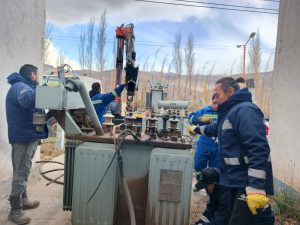 Servicios Públicos fortalece la infraestructura energética y sanitaria en Lago Posadas y Bajo Caracoles