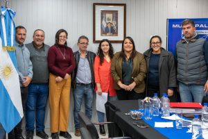 Piedra Buena inicia la elaboración de su Convenio Colectivo Municipal con acompañamiento del Gobierno provincial