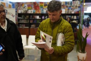 Santa Cruz superó las expectativas en ventas en la Feria Internacional del Libro 2026
