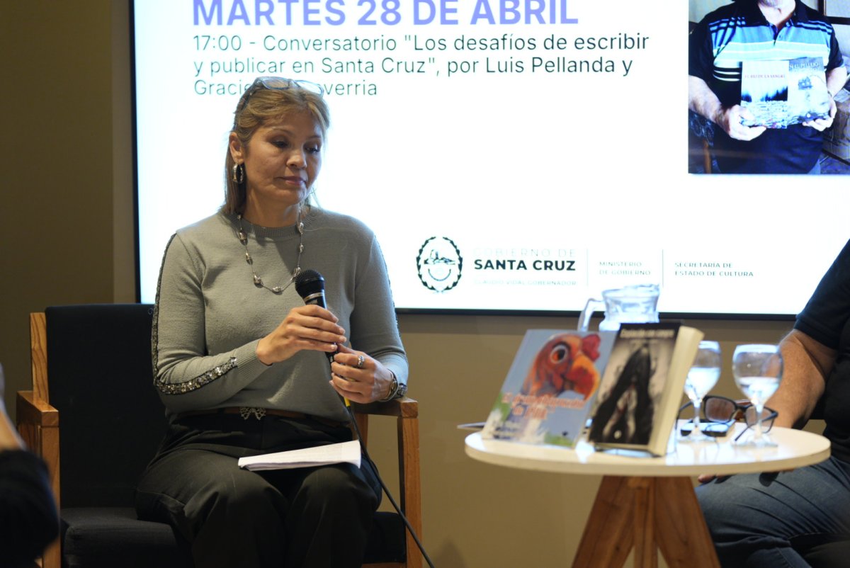 Voces de Santa Cruz: Escritores e ilustradores protagonizaron la sexta jornada de la Feria Internacional del Libro de Buenos Aires