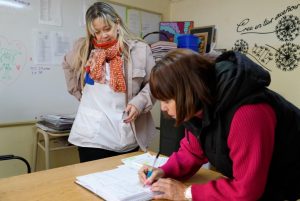 El Gobierno provincial entregó nuevos equipos de calefacción a la Escuela N° 53 de Las Heras