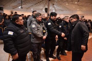 Vidal: “Este Gobierno valora el esfuerzo que hacen las Fuerzas Policiales”