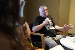 La poesía santacruceña irrumpió en la FILBA 2026 con “Hurv@noS”