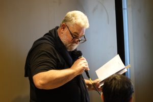 La poesía santacruceña irrumpió en la FILBA 2026 con “Hurv@noS”