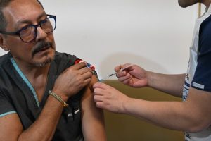 Realizaron operativo con atención médica y vacunación en La Esperanza y Camusu Aike