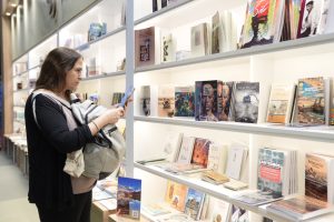 “La gente hace la cultura”: Santa Cruz celebró su Día en la Feria Internacional del Libro de Buenos Aires