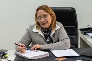 Educación fortalece lazos con el COMUNA y la Fundación CENTA para el cuidado de las infancias