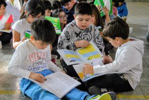 Continúan potenciando el Plan de Alfabetización en escuelas de Puerto San Julián