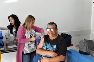 Salud llevó adelante una jornada de vacunación antigripal en Río Gallegos