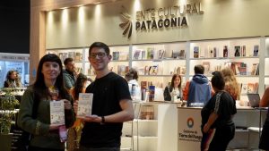 “Crueldad del macá” abrió un diálogo sobre territorio e identidad en la undécima jornada de la FILBA 2026