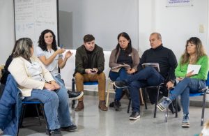 Realizaron trabajo territorial en Puerto San Julián sobre la Guía "Escuelas que acompañan en comunidad"