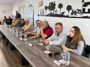 Santa Cruz fortalece la formación técnica con el primer conversatorio del viento en Río Gallegos