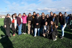 Claudio Vidal inauguró una cancha de césped sintético en Gobernador Gregores y refuerza la inversión deportiva en Santa Cruz