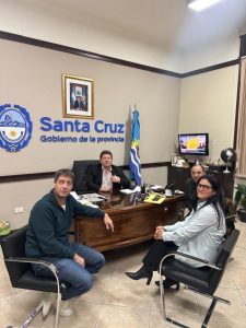 Analizaron alternativas para mejorar el acceso a medicamentos de afiliados de la Caja de Servicios Sociales en Puerto Deseado