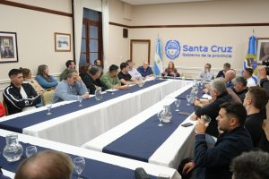 Pesca: el Gobierno Provincial consolidó una nueva mesa de diálogo con empresas y gremios
