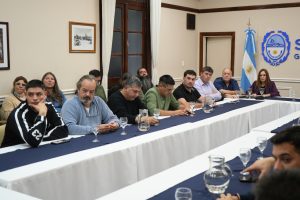 Pesca: el Gobierno Provincial consolidó una nueva mesa de diálogo con empresas y gremios