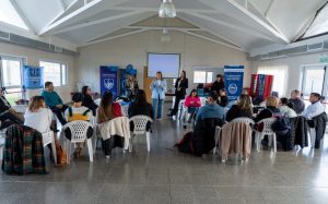 Continúan las jornadas de trabajo sobre la Guía "Escuelas que acompañan en comunidad"