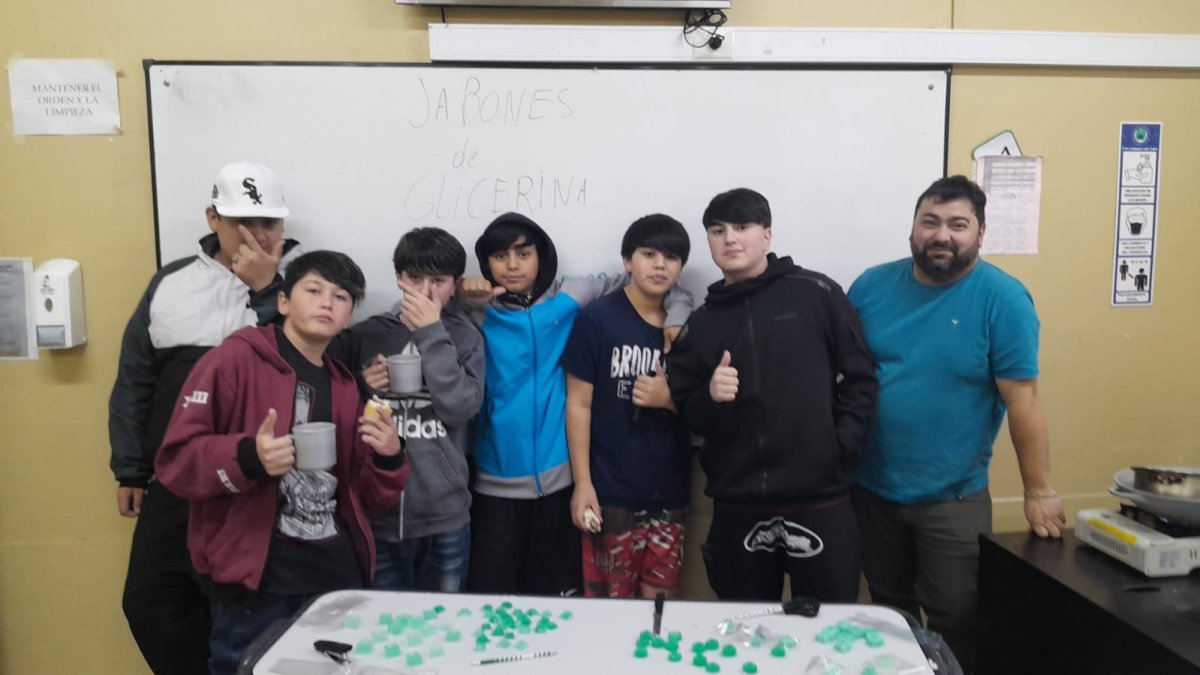 La Escuela Laboral Domingo Savio presentó sus talleres y proyectos áulicos en una jornada de "Puertas Abiertas"