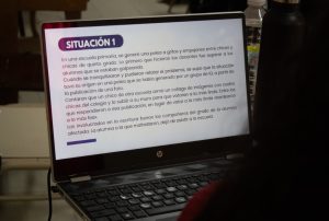 Docentes de 28 de Noviembre participaron de un espacio de diálogo, intercambio y reflexión en torno al contexto actual