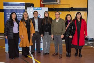 El Gobierno de Santa Cruz presentó el programa “Crecer Enredados”