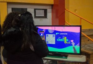 El Gobierno de Santa Cruz presentó el programa “Crecer Enredados”