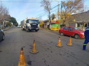 Servicios Públicos reforzó el mantenimiento cloacal con maquinaria especializada y detectó obstrucciones por vertido irregular de grasas