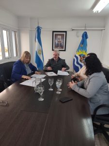 El Gobierno Provincial firmó convenios para ampliar redes de gas en Jaramillo y Fitz Roy