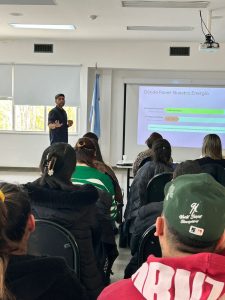 Dictaron taller de habilidades parentales para el manejo de conductas desafiantes en niños en Río Gallegos