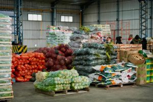 Claudio Vidal: “Abrimos un nuevo camino para bajar el costo de los alimentos en Santa Cruz poniendo en marcha el nuevo Mercado Concentrador Patagónico”