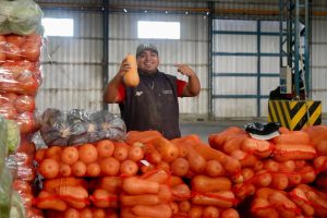 Claudio Vidal: “Abrimos un nuevo camino para bajar el costo de los alimentos en Santa Cruz poniendo en marcha el nuevo Mercado Concentrador Patagónico”