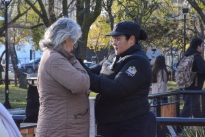 Las bandas de la Policía y del Ejército conmemoraron el Día de la Escarapela