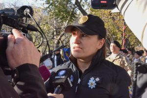 Las bandas de la Policía y del Ejército conmemoraron el Día de la Escarapela